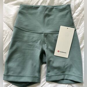 Lululemon 
Women's Crater Blue Biker Shorts